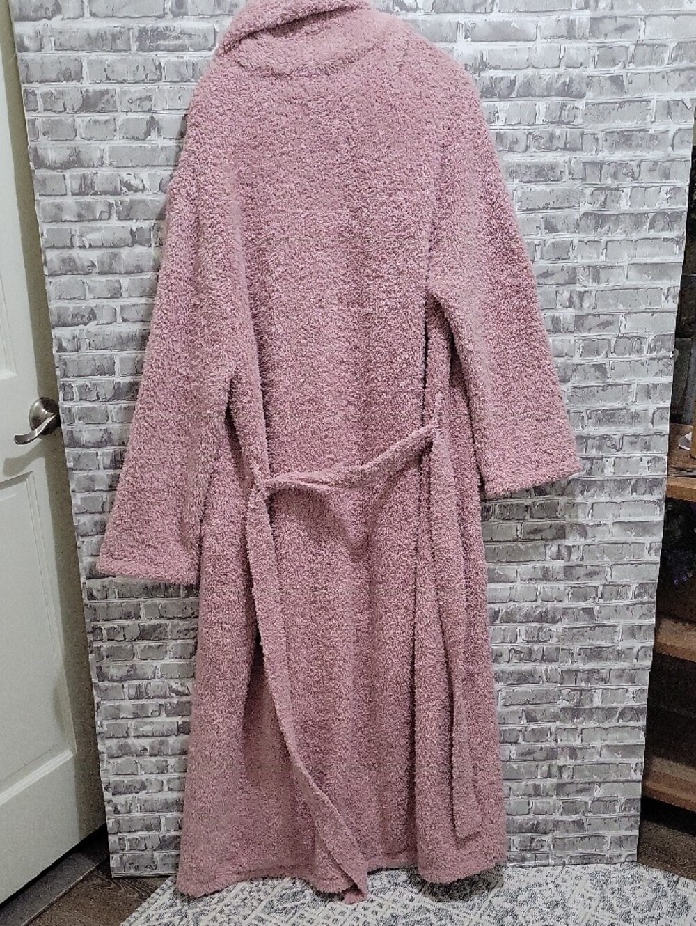 Barefoot Dreams Plush Pink Long Belted Robe - Picture 3 of 11